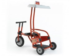 Triciclo gemelar con techo